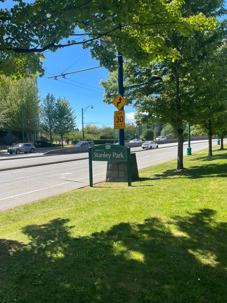 stanley park entrance