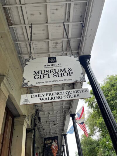 French Quarter pontalba